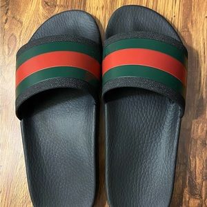 Gucci Kids Rubber Slides with Web 5Y